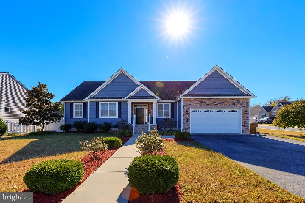 5600 CAMBERLY DRIVE