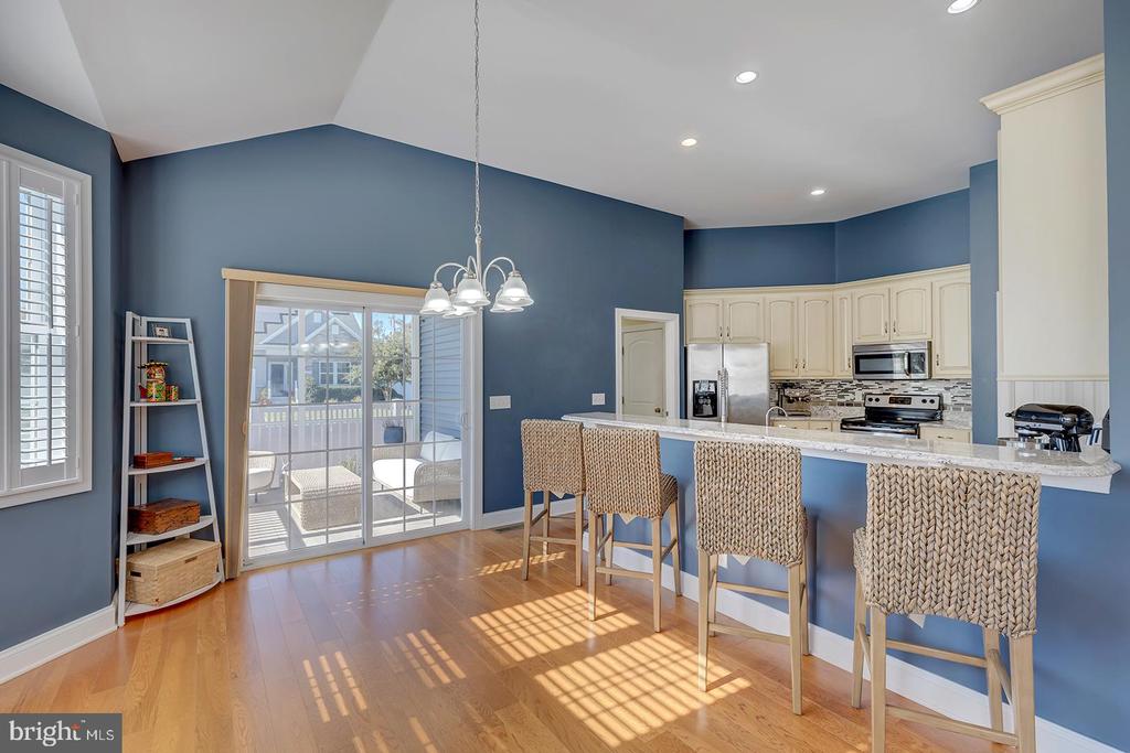 5600 CAMBERLY DRIVE
