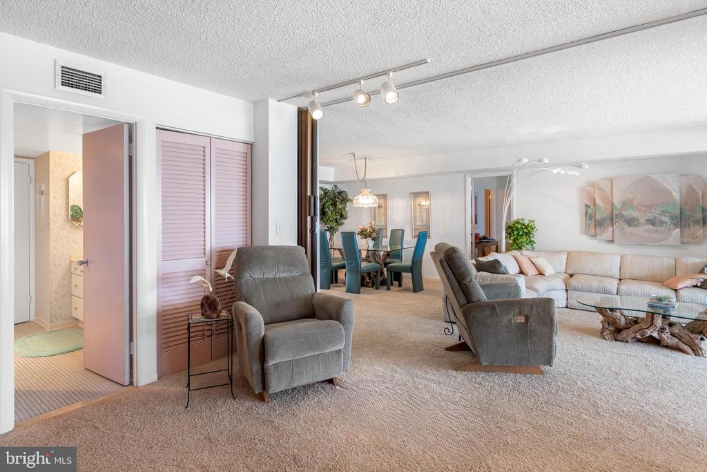 700C EDGEWATER HOUSE ROAD 700C