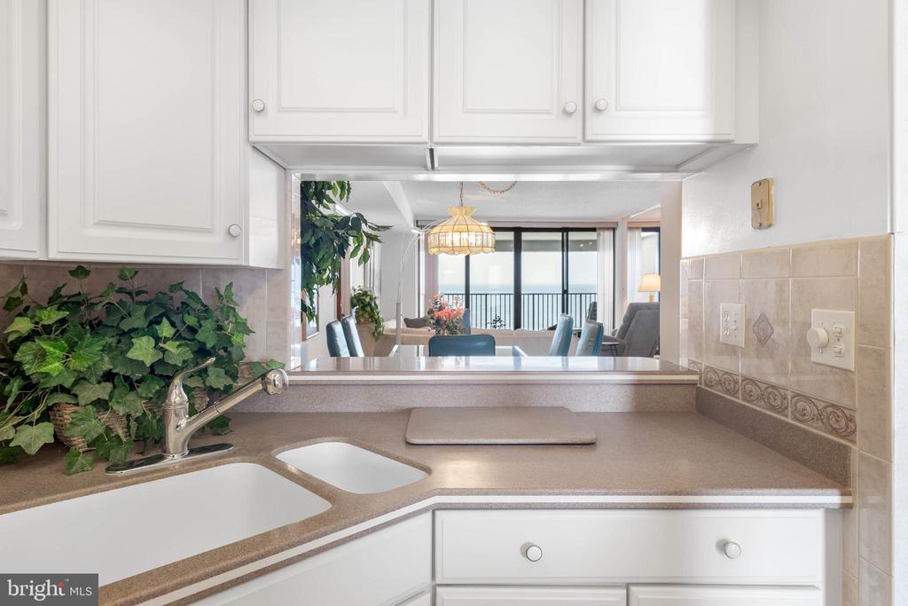 700C EDGEWATER HOUSE ROAD 700C