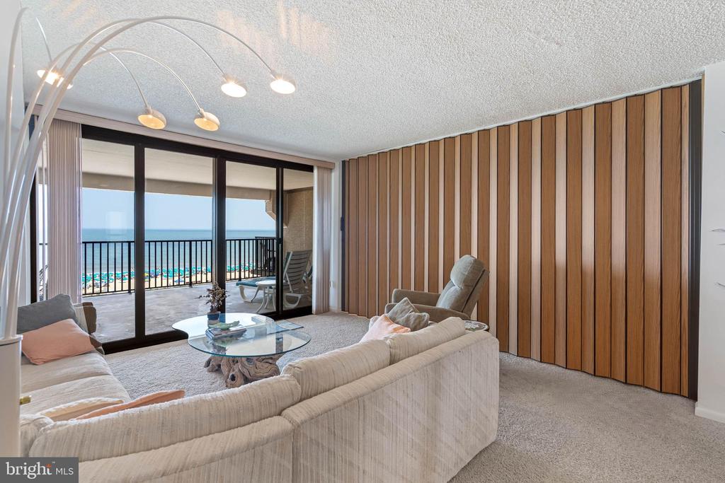700C EDGEWATER HOUSE ROAD 700C