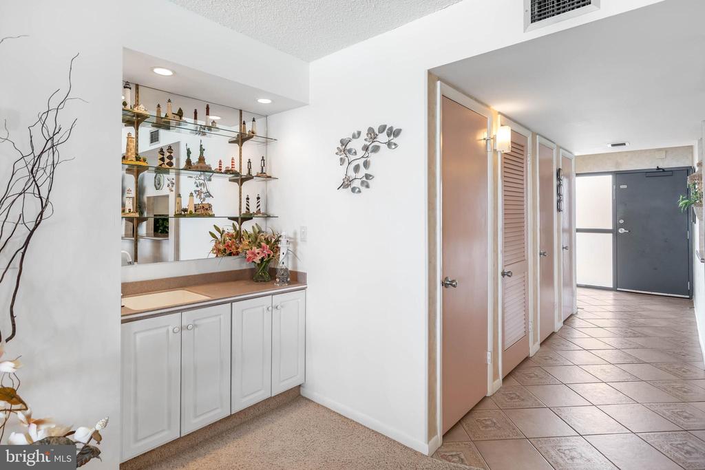 700C EDGEWATER HOUSE ROAD 700C