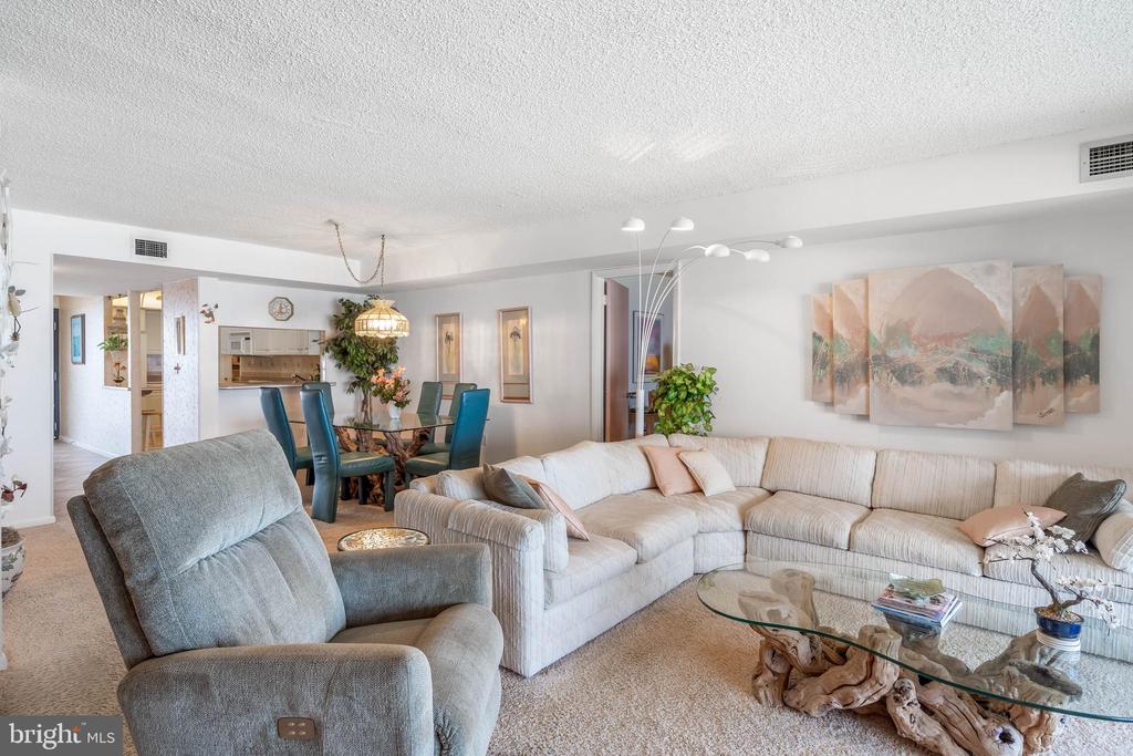 700C EDGEWATER HOUSE ROAD 700C
