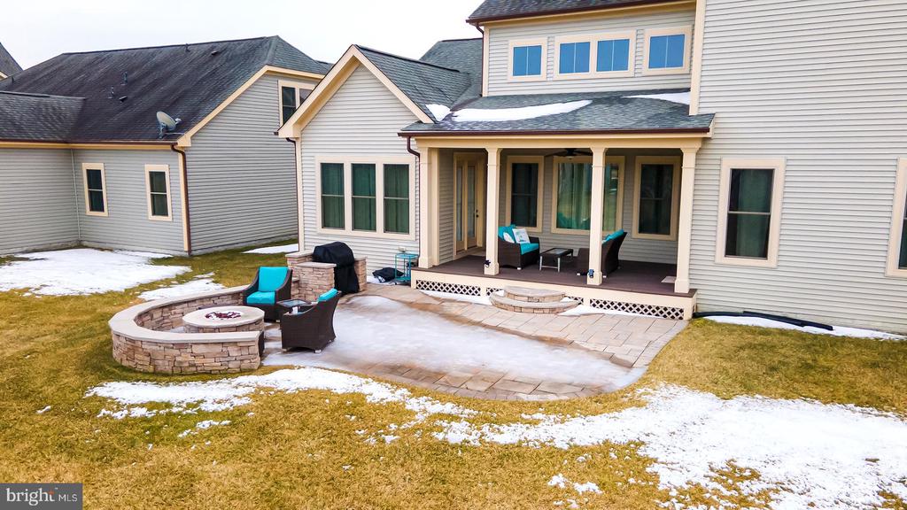 38555 GOLDFINCH LANE