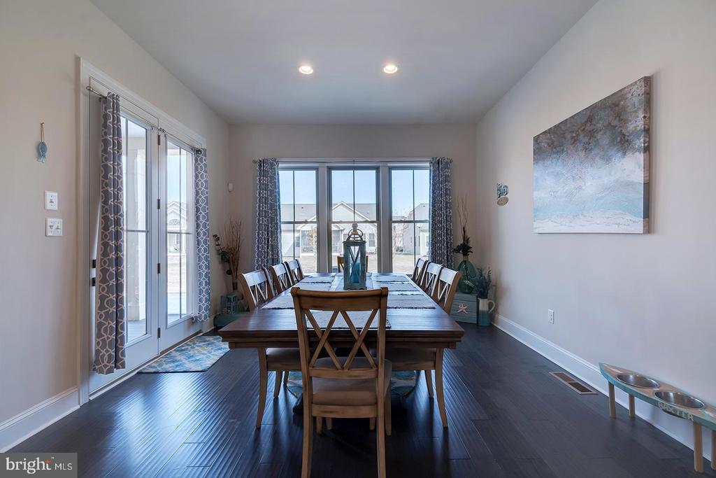 38555 GOLDFINCH LANE