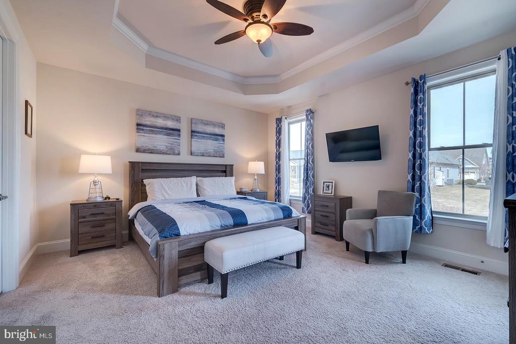 38555 GOLDFINCH LANE