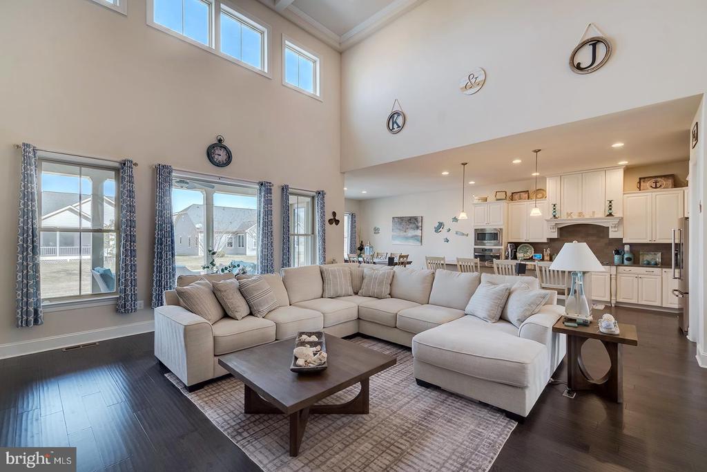 38555 GOLDFINCH LANE