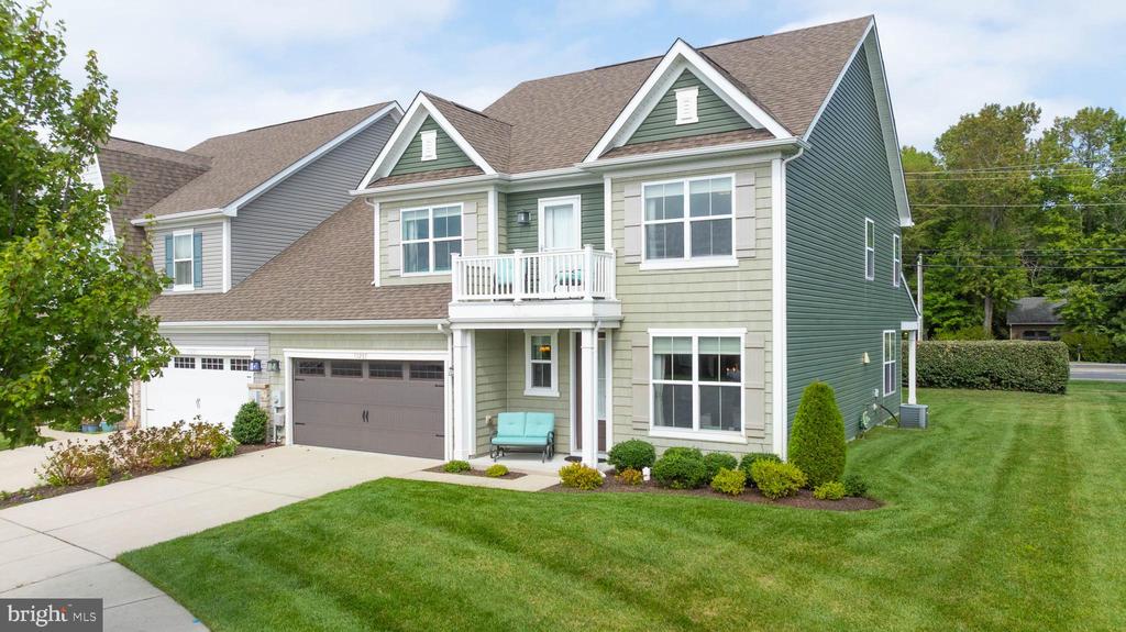 33285 LONE CEDAR LANDING
