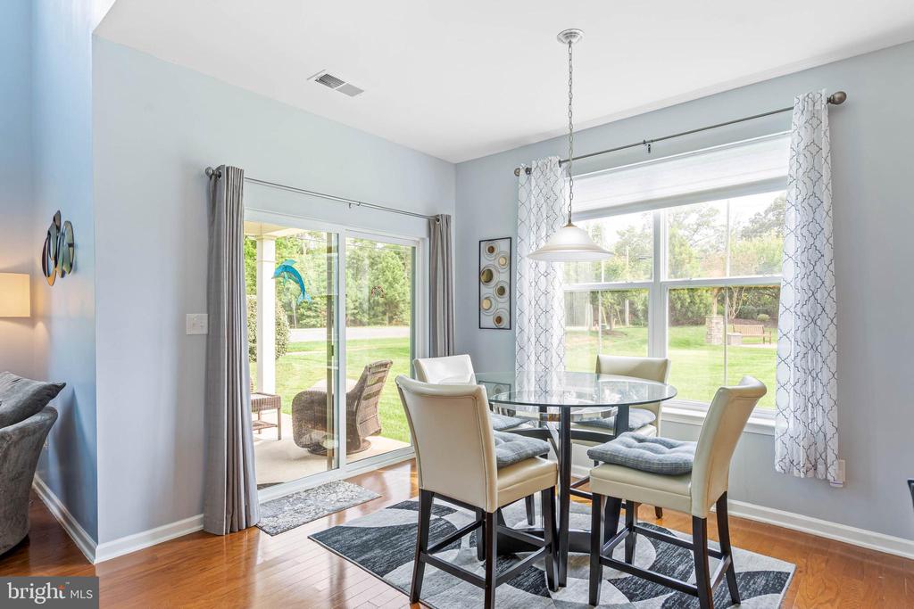 33285 LONE CEDAR LANDING