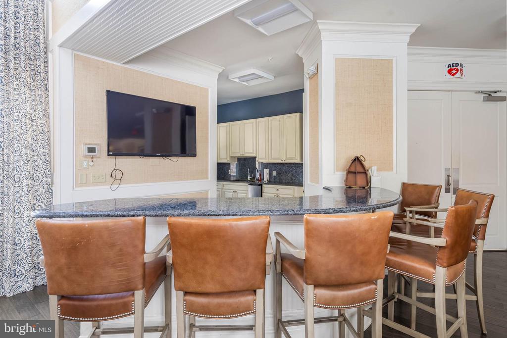 33285 LONE CEDAR LANDING