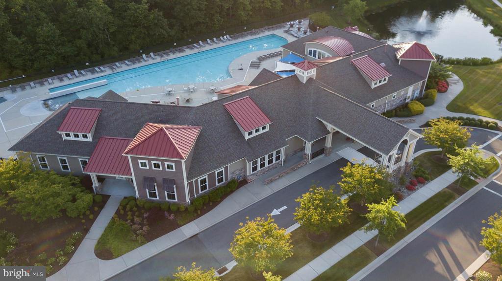 33285 LONE CEDAR LANDING
