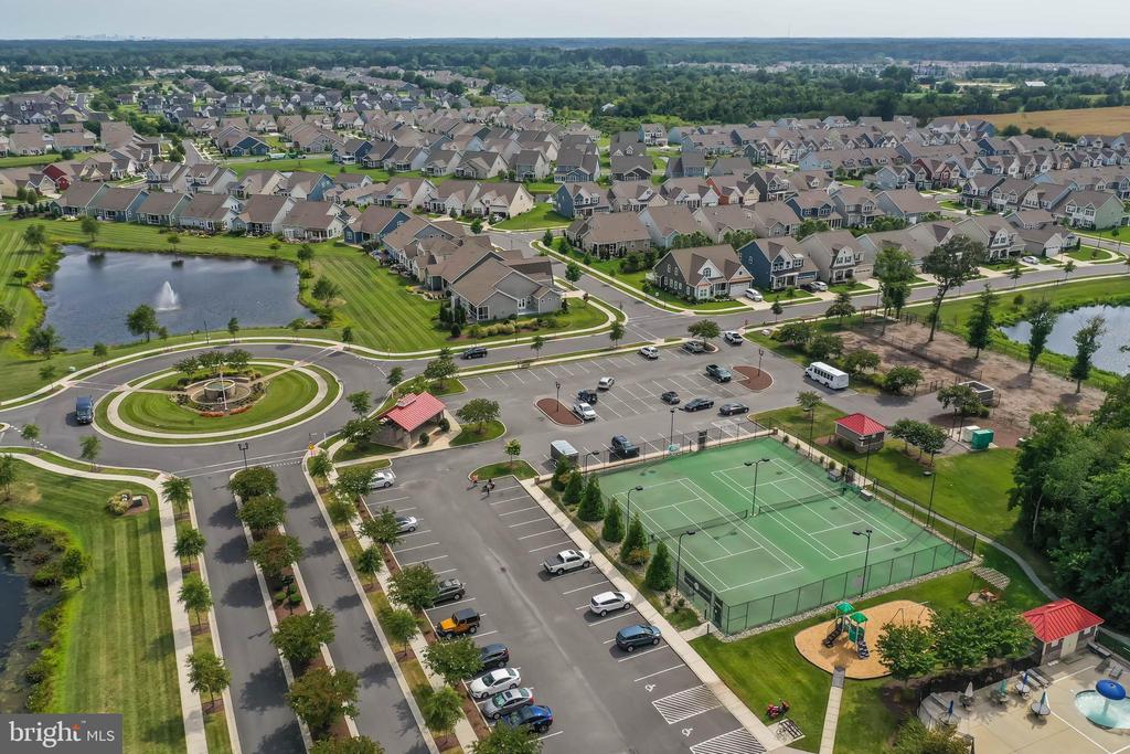 33285 LONE CEDAR LANDING