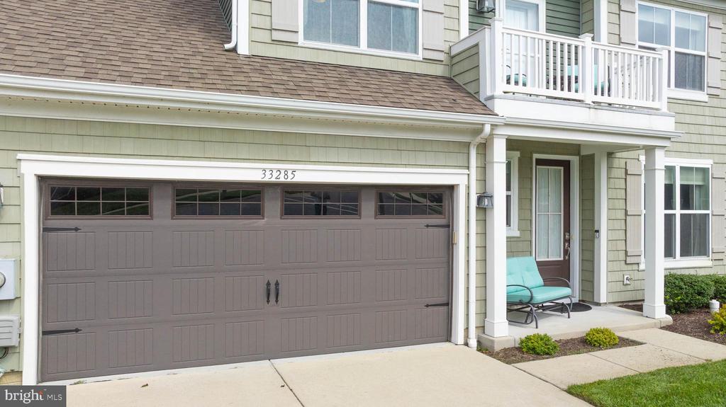 33285 LONE CEDAR LANDING