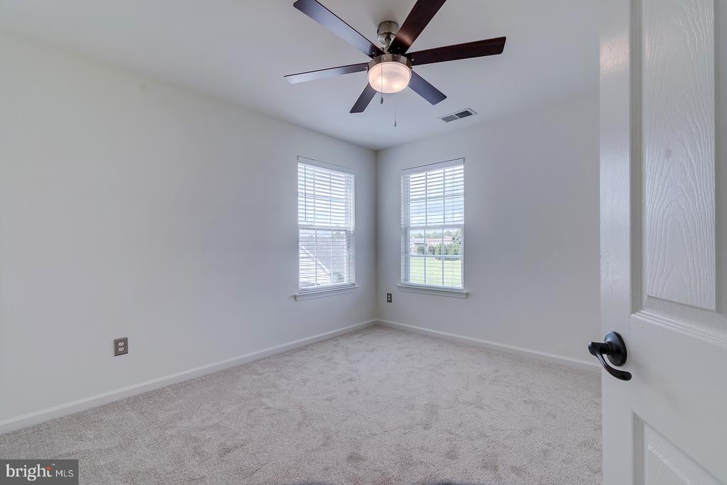 327 CARLTON DRIVE