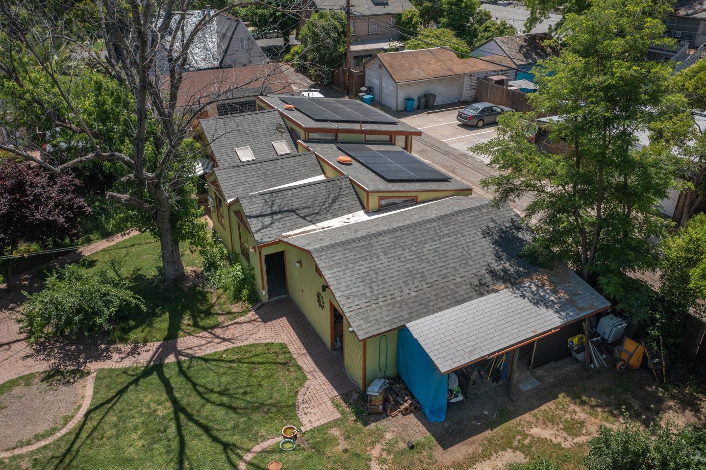 1114 H Street