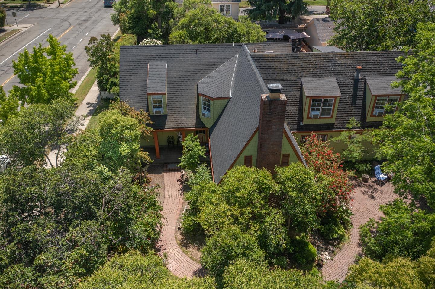 1114 H Street
