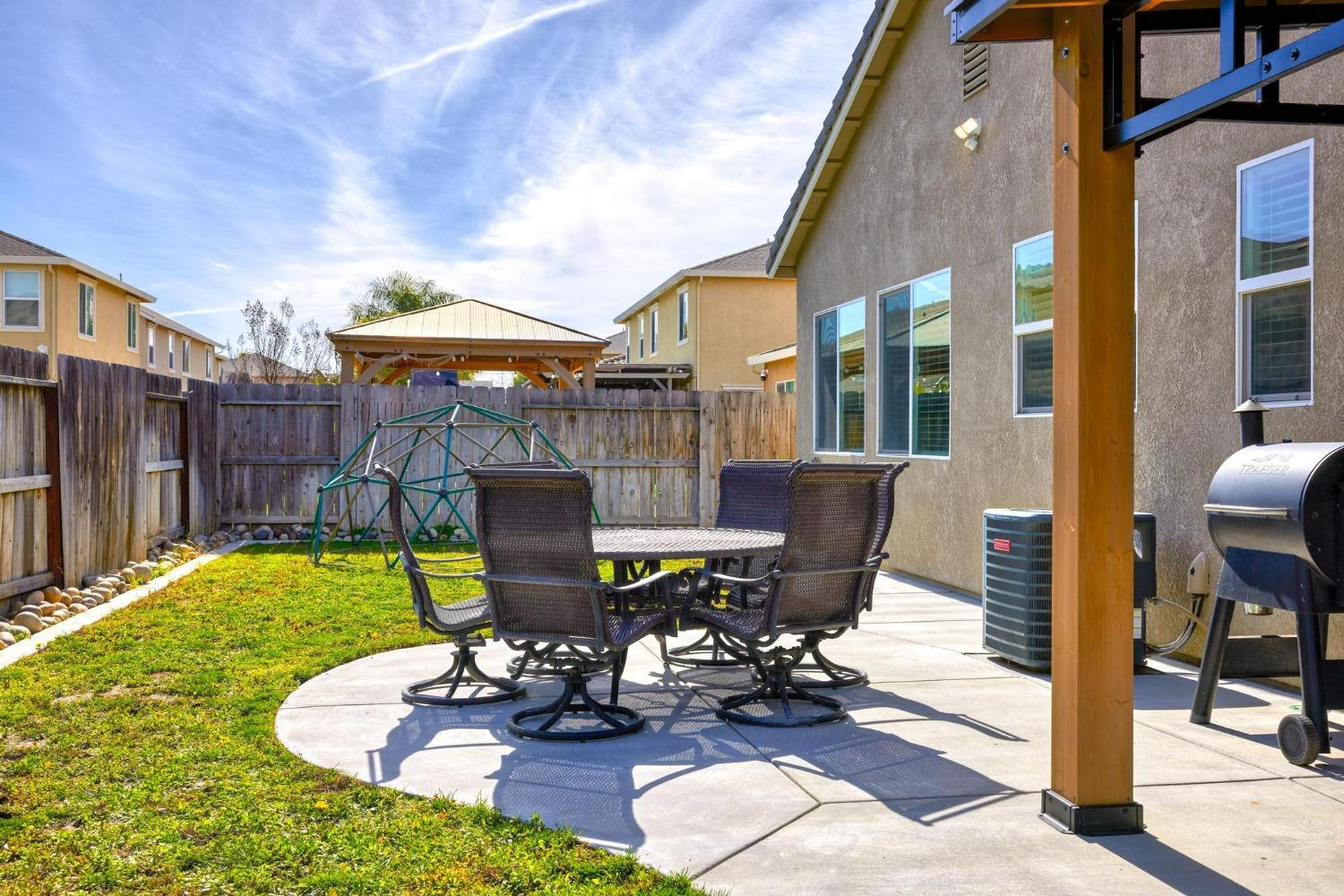 250 Bella Flora Lane