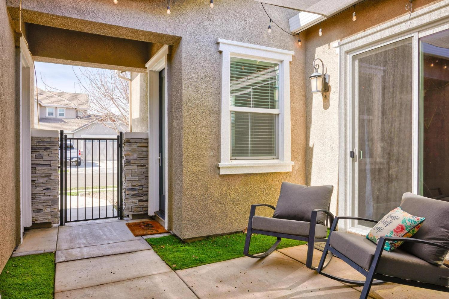 250 Bella Flora Lane