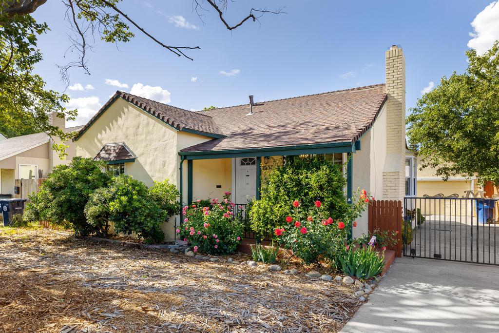 1537 Sonoma Ave
