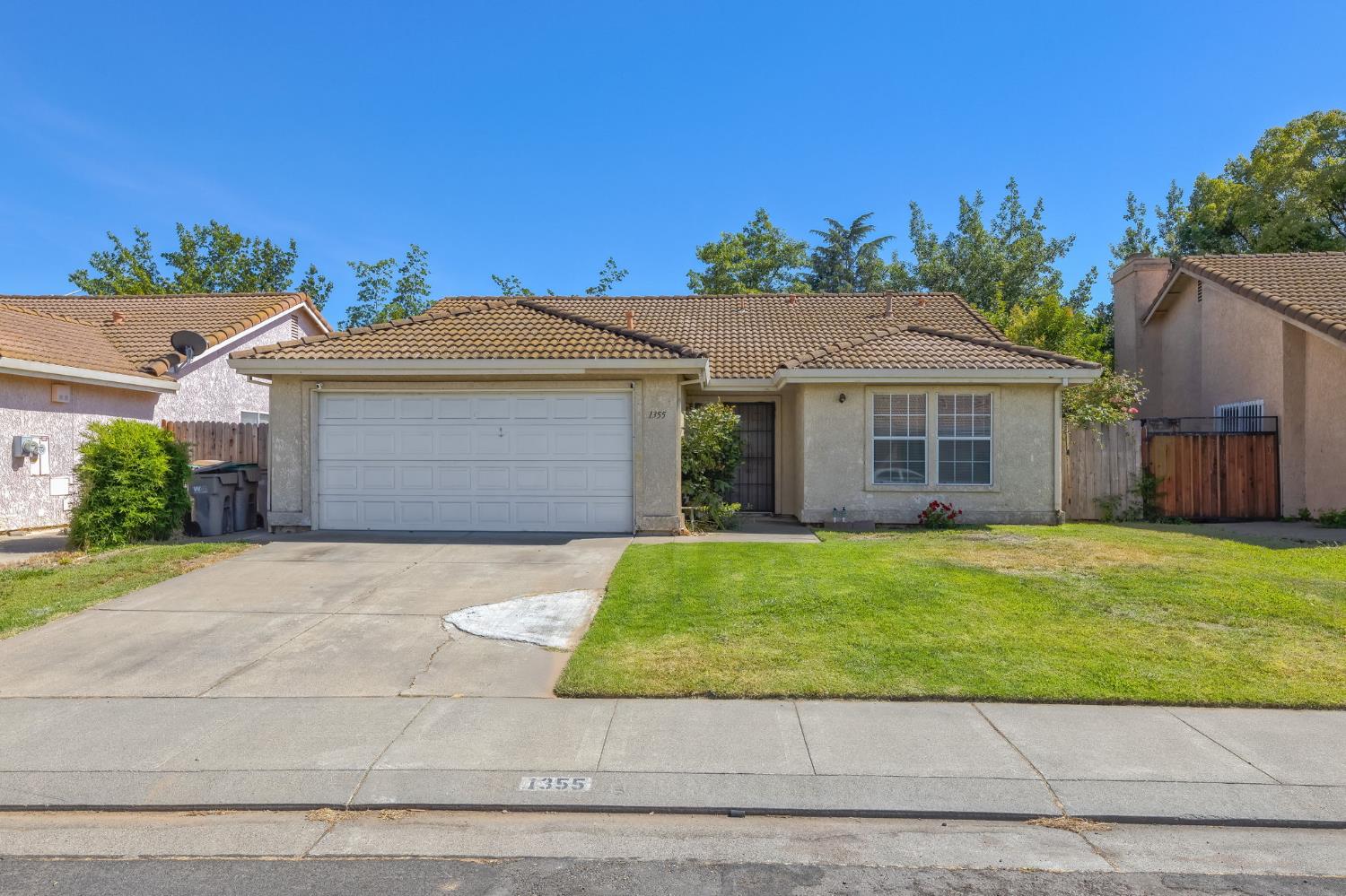 1355 Windemere Court