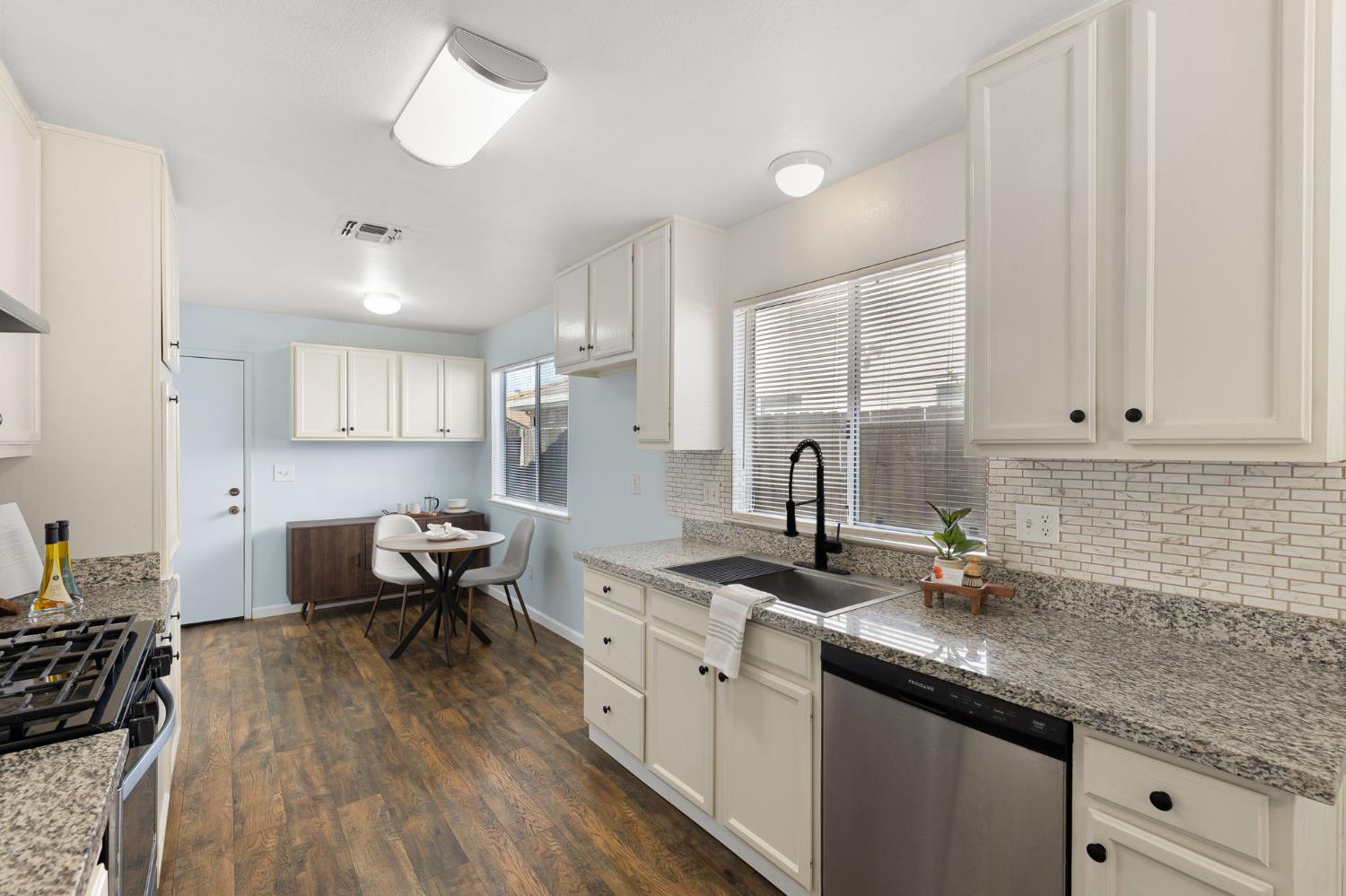 1355 Windemere Court