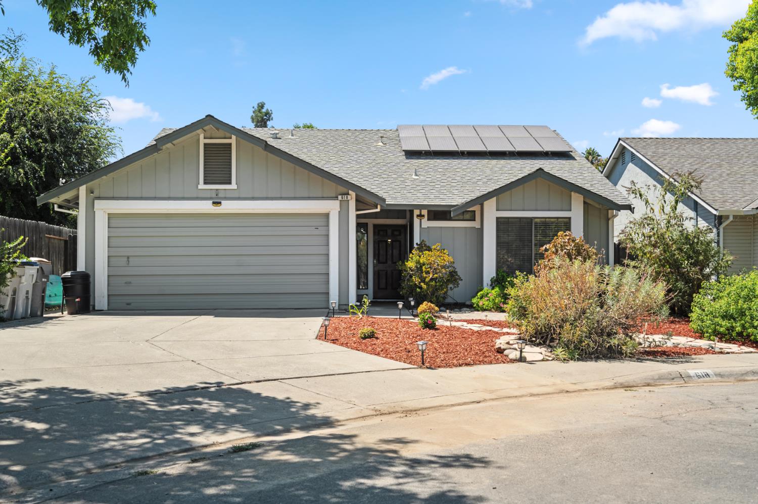 618 Crystal Ct