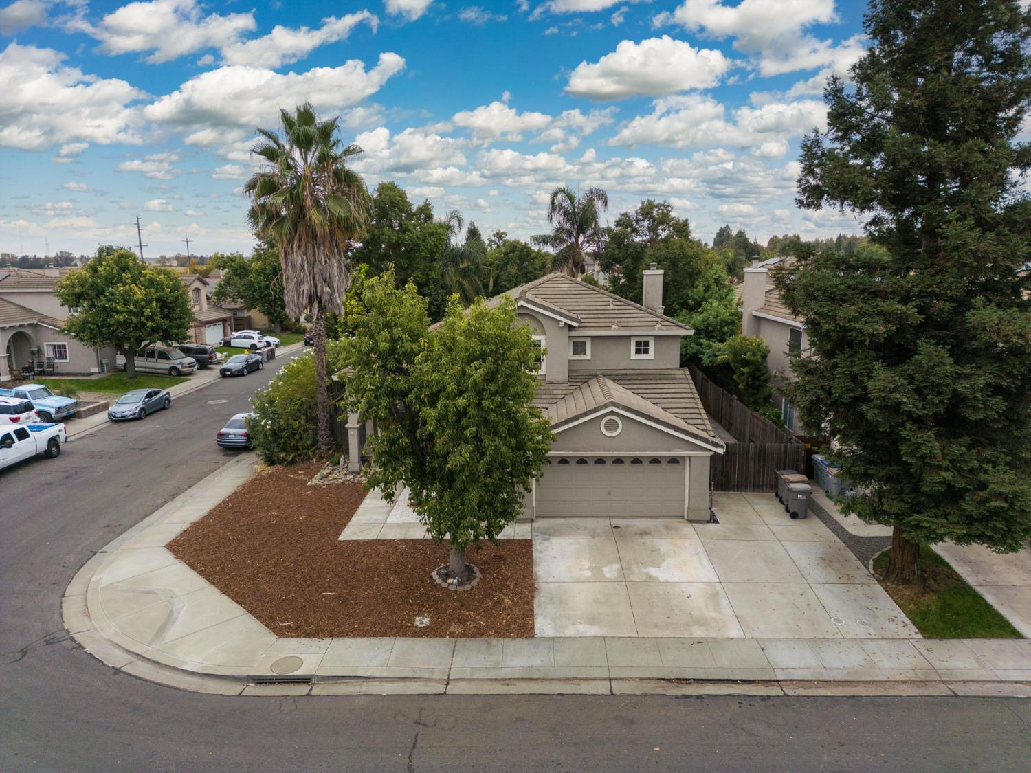 1988 Hackett Dr