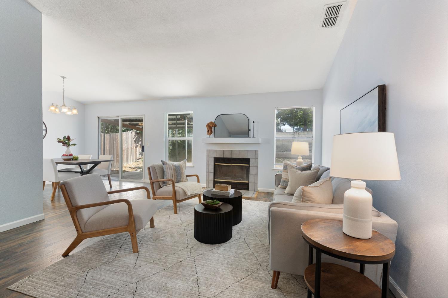 1355 Windemere Court