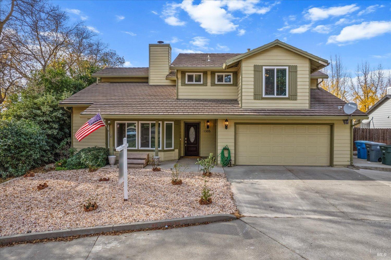 1305 Angela Ct