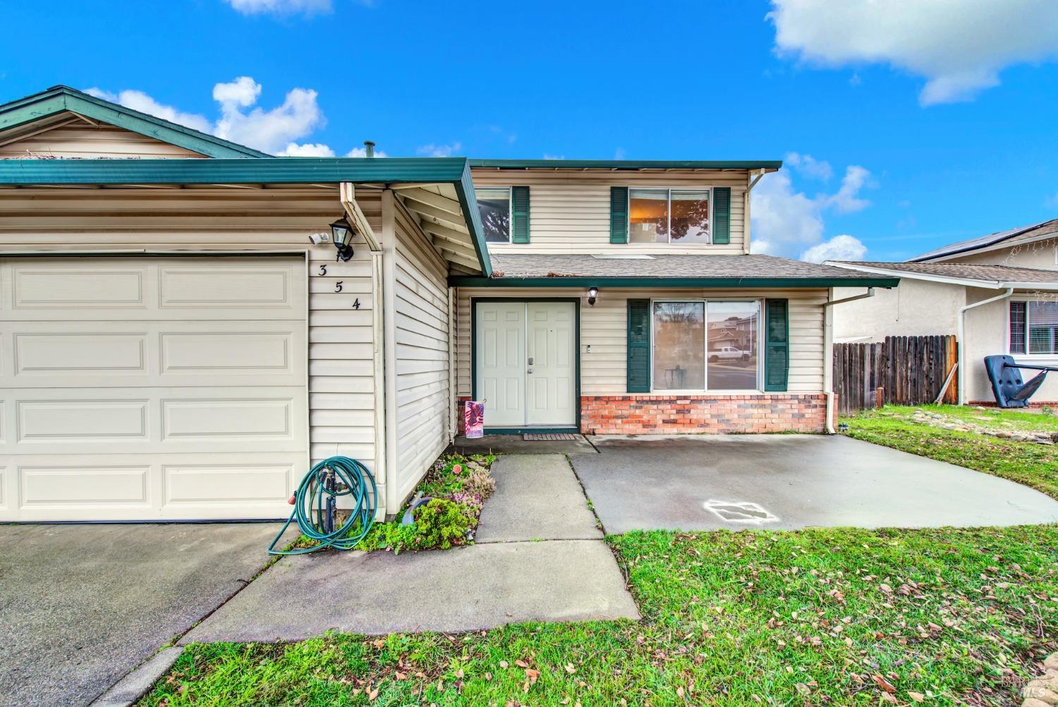 354 Woodhaven Dr