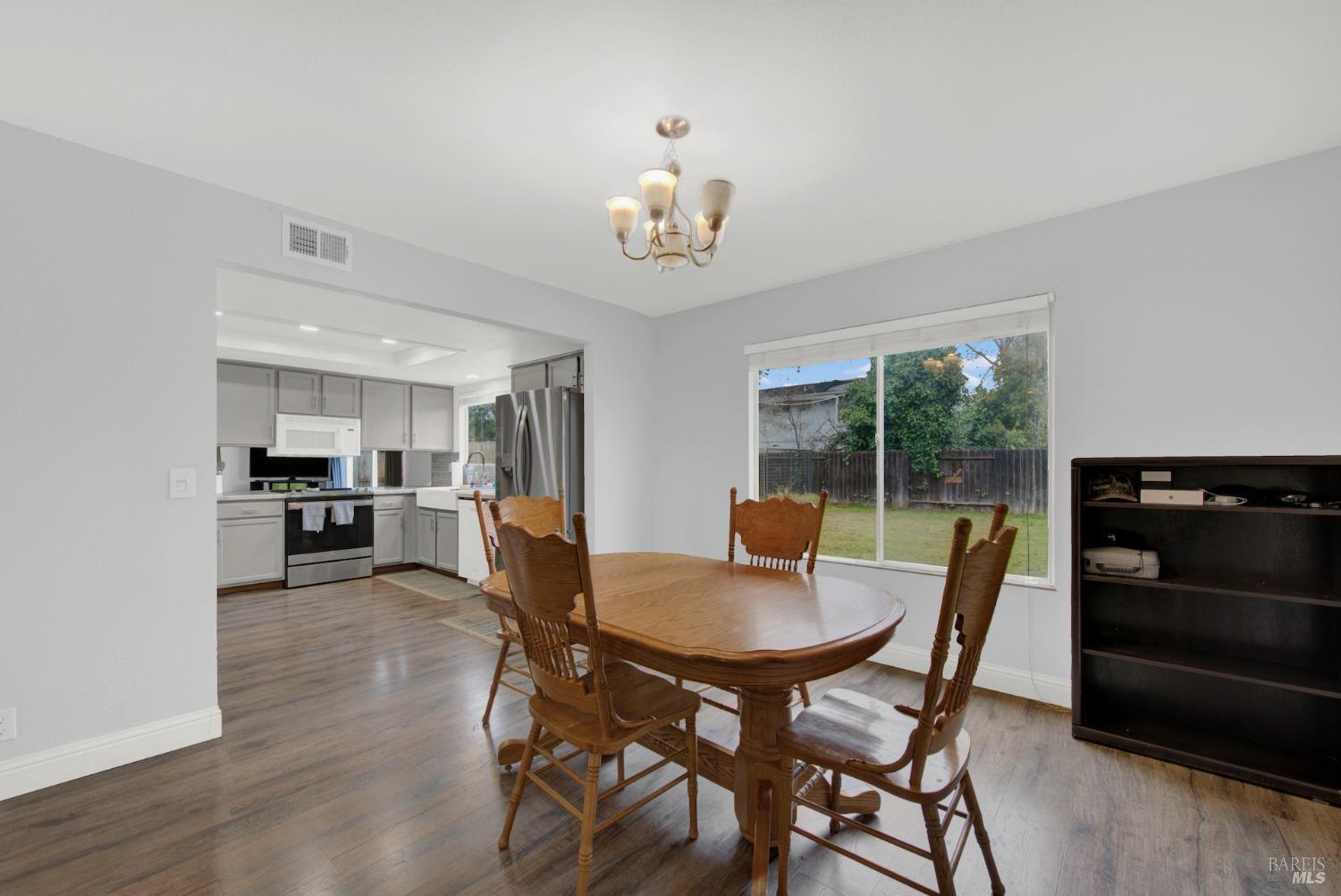 354 Woodhaven Dr