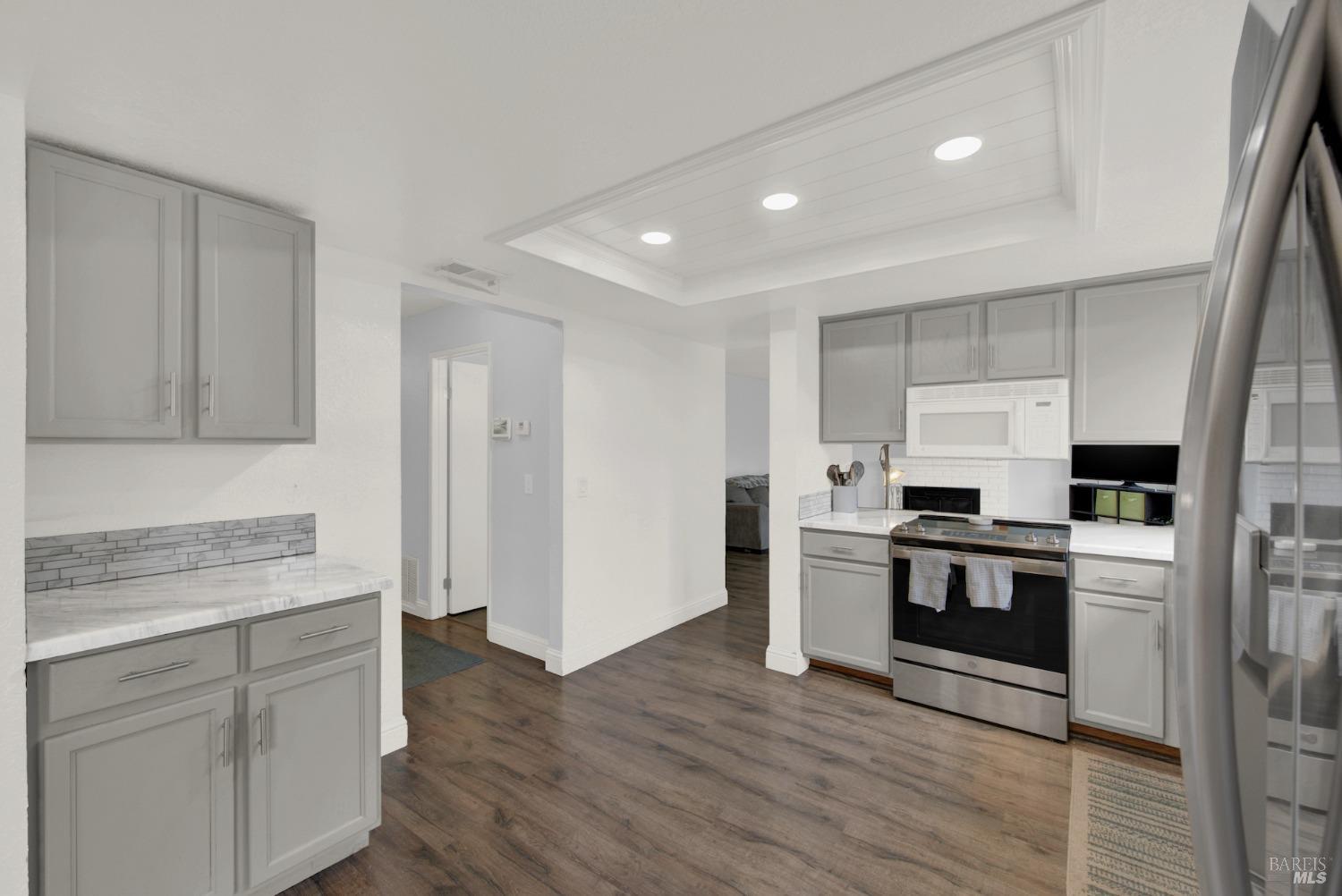 354 Woodhaven Dr