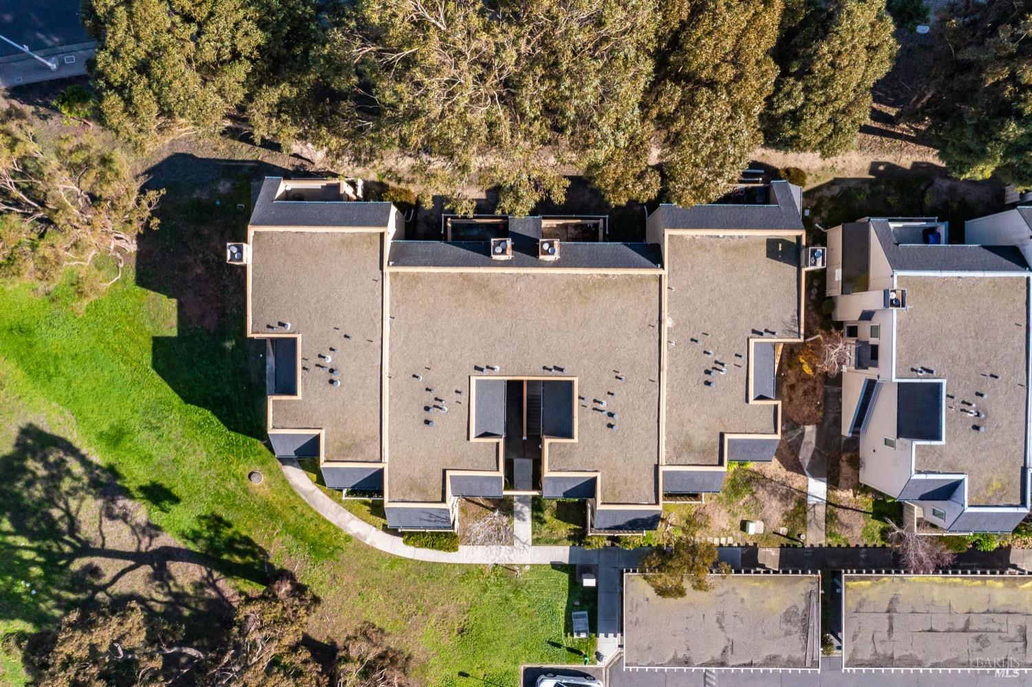 3753 Stoneglen North