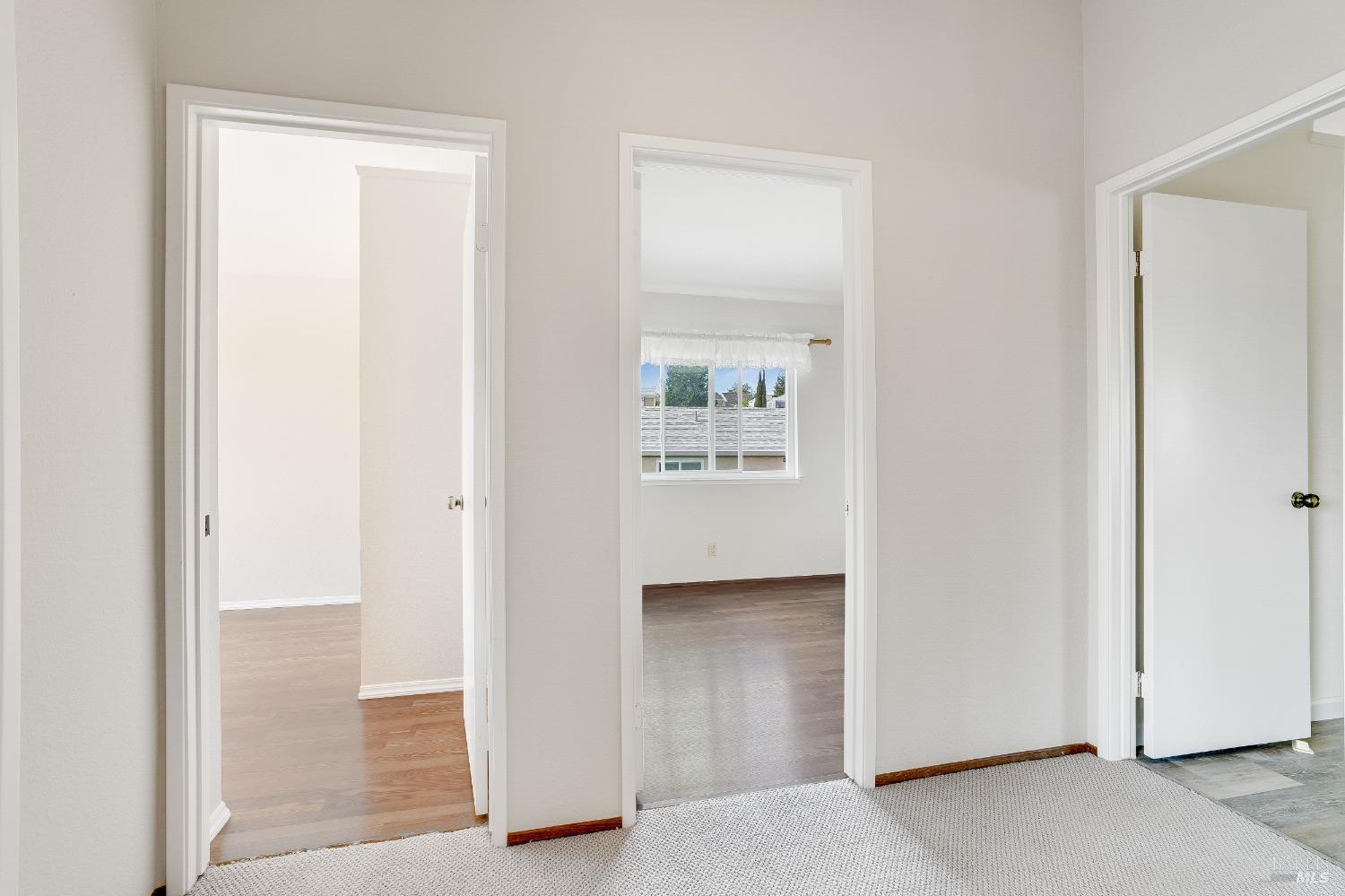 560 Daffodil Dr