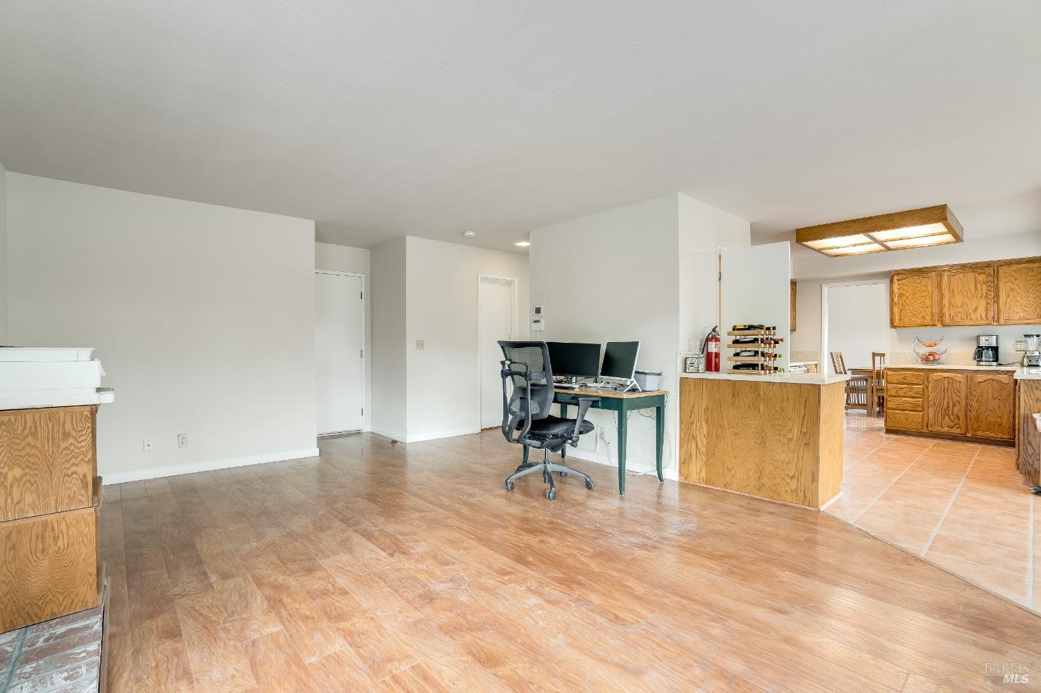 560 Daffodil Dr