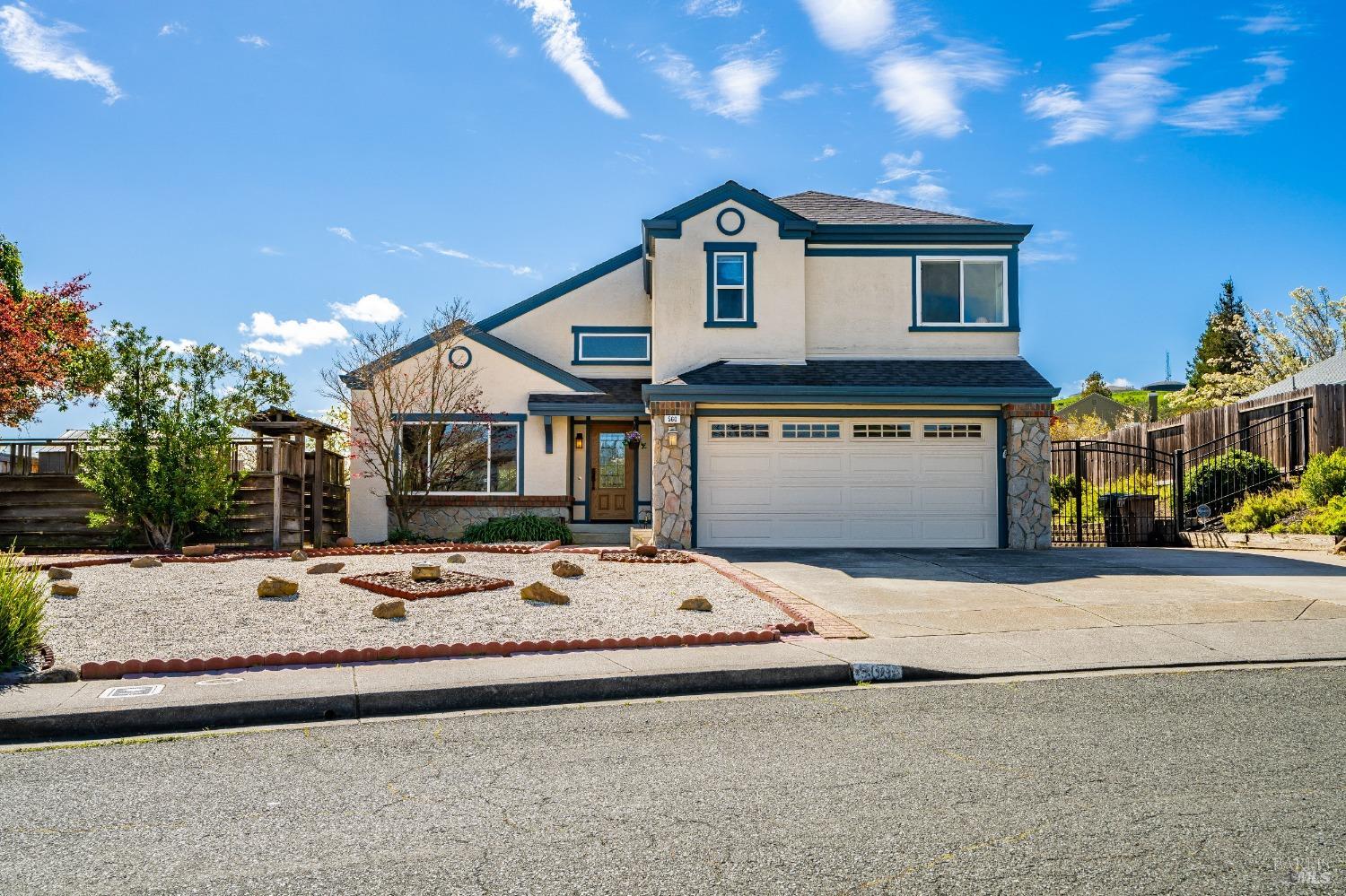 560 Daffodil Dr