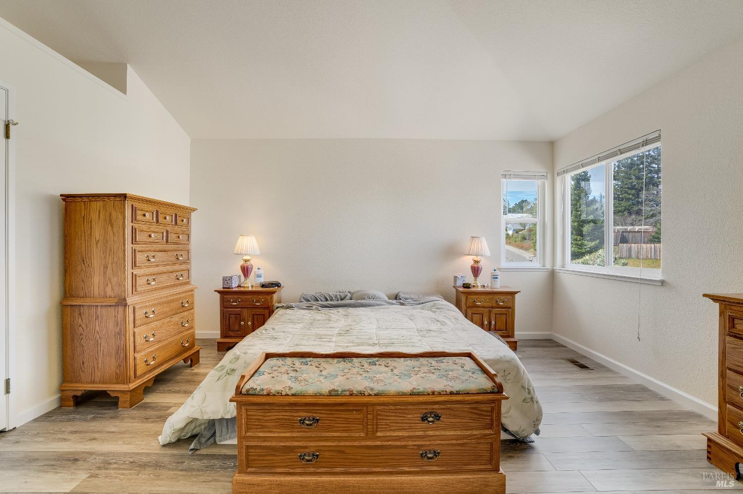560 Daffodil Dr