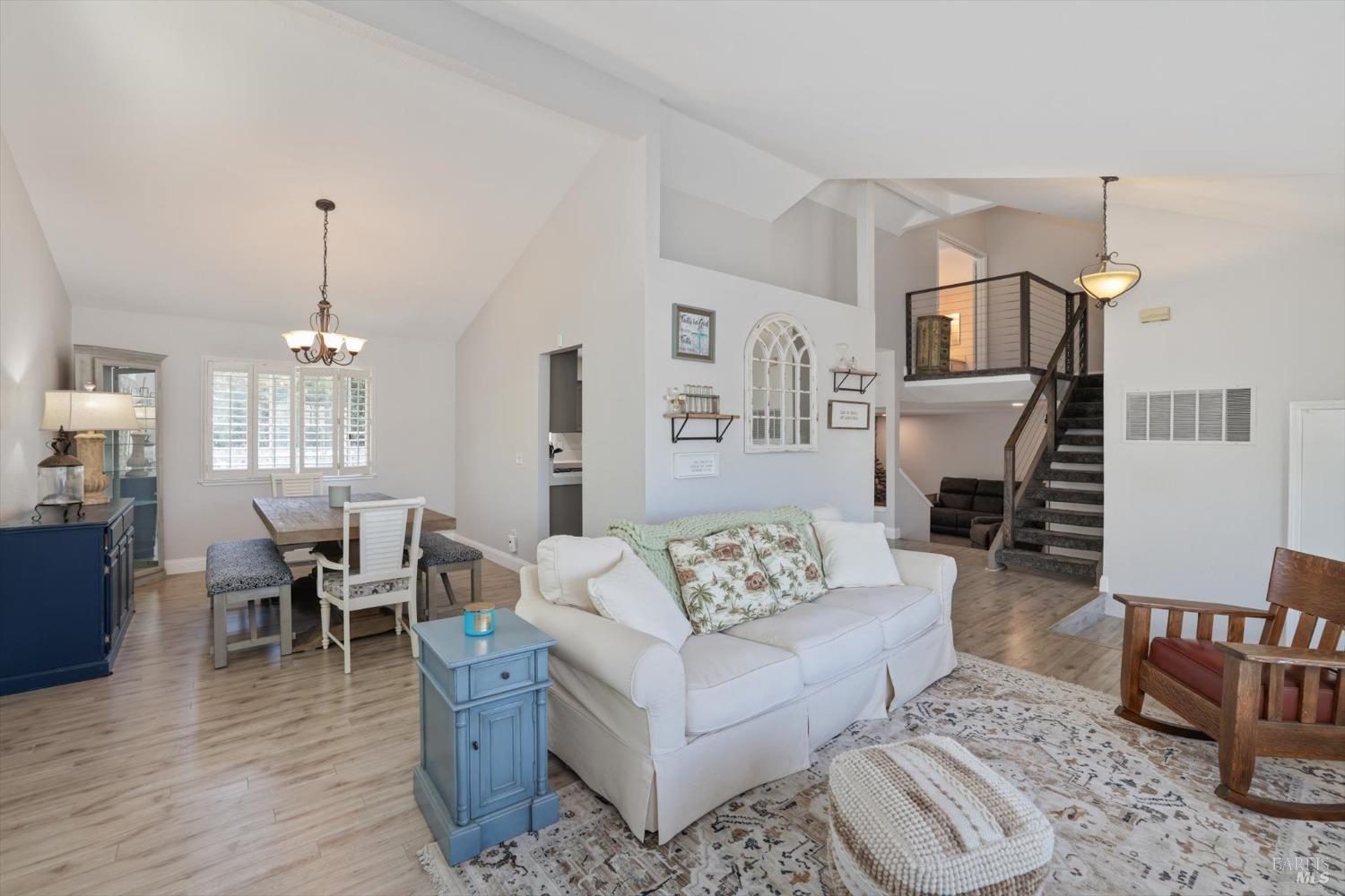 997 Chalice Ct