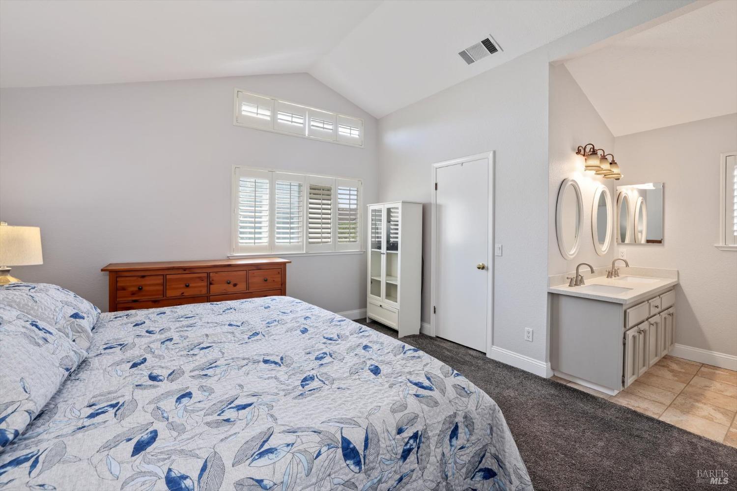 997 Chalice Ct