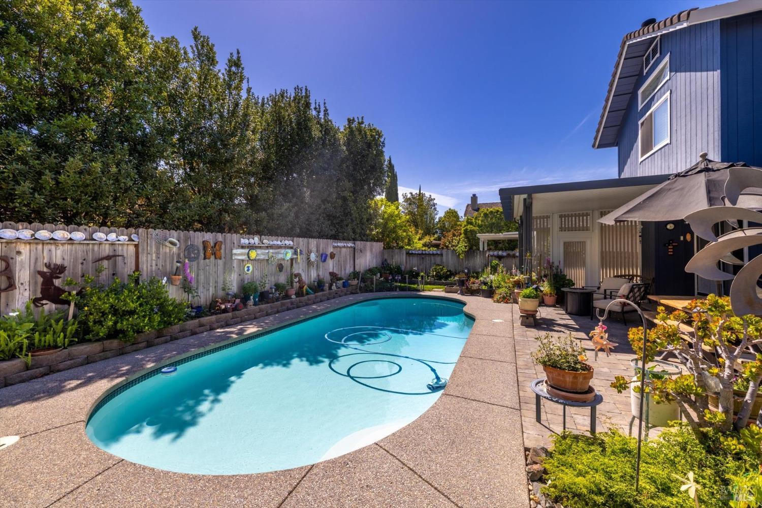 997 Chalice Ct