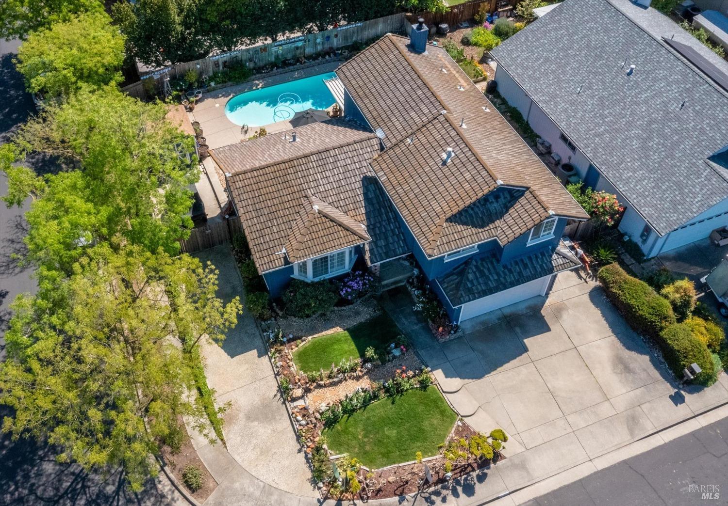 997 Chalice Ct