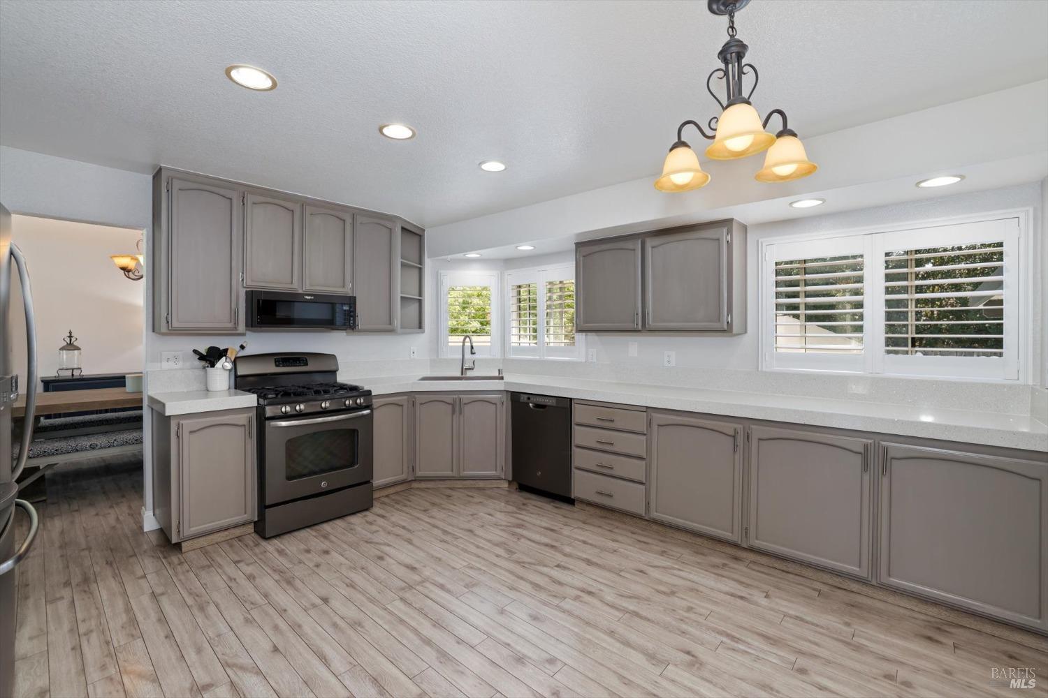 997 Chalice Ct