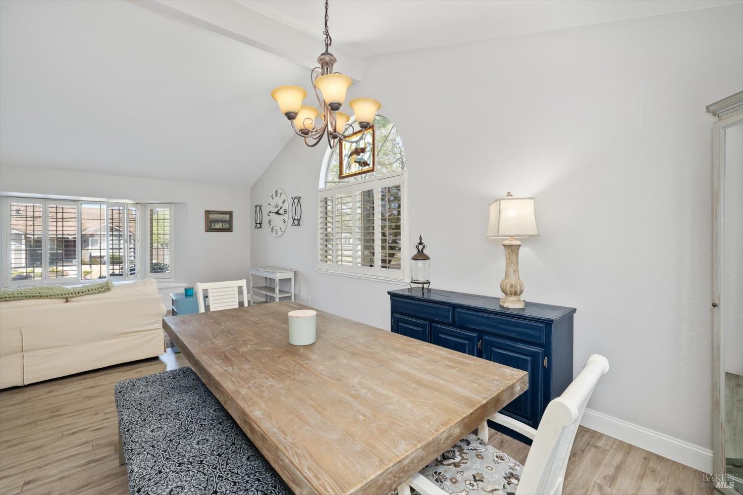 997 Chalice Ct