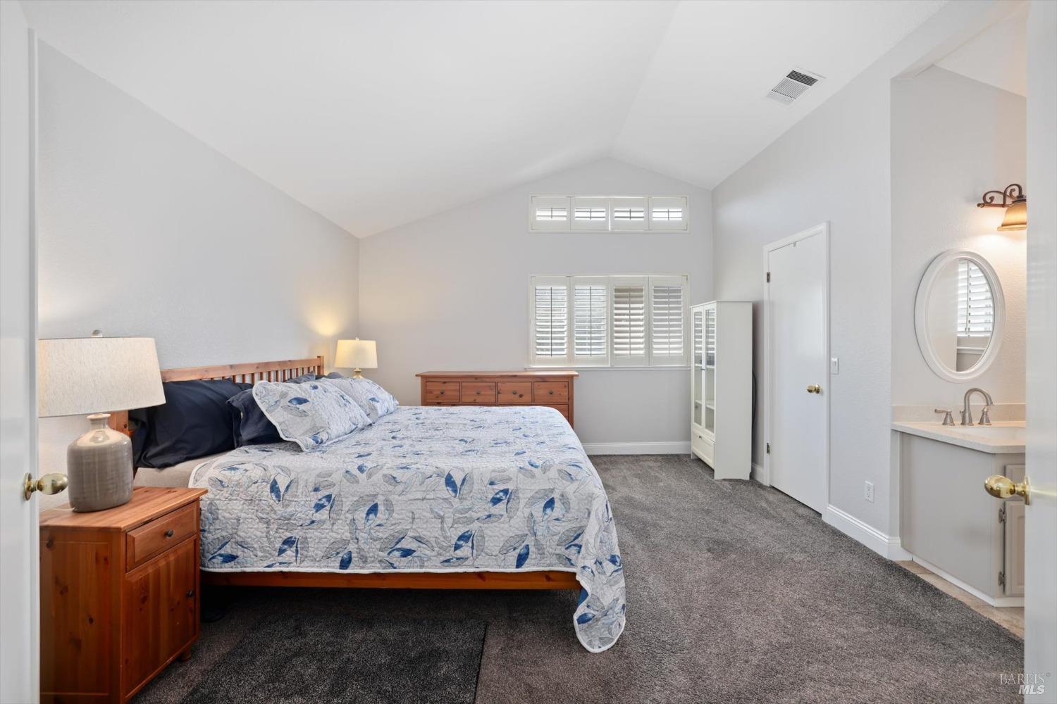 997 Chalice Ct