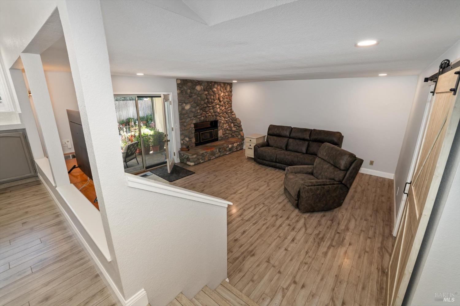 997 Chalice Ct