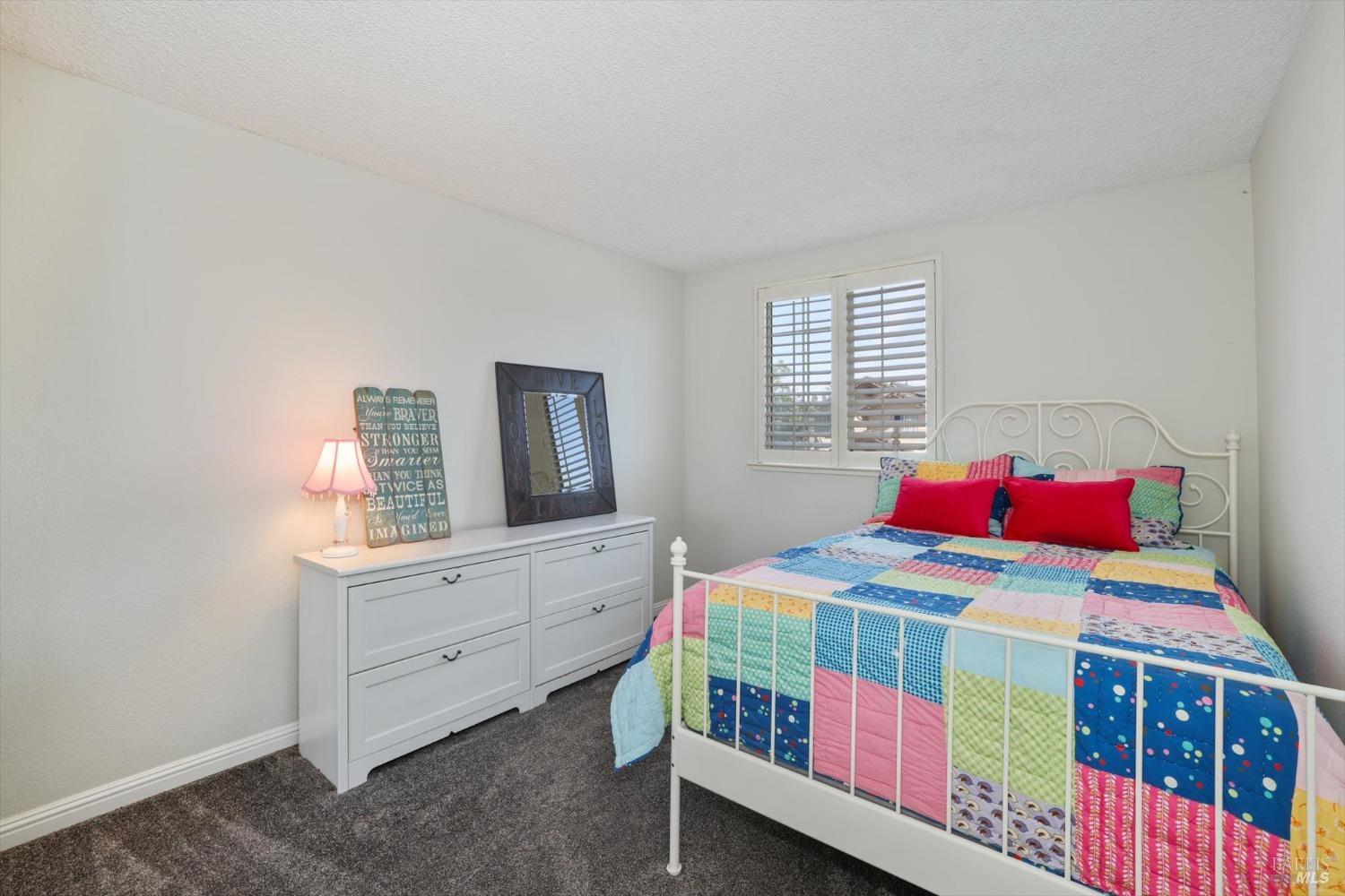 997 Chalice Ct