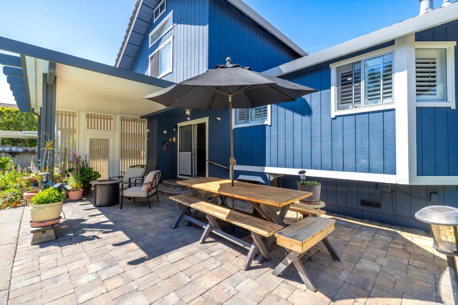 997 Chalice Ct