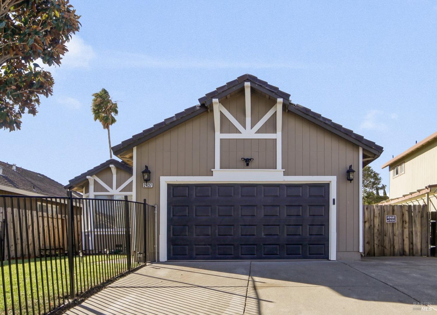 2437 Dawn Way