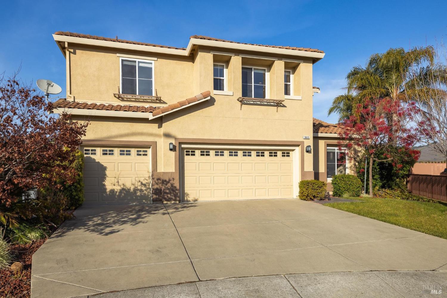 3915 Glacier Ct