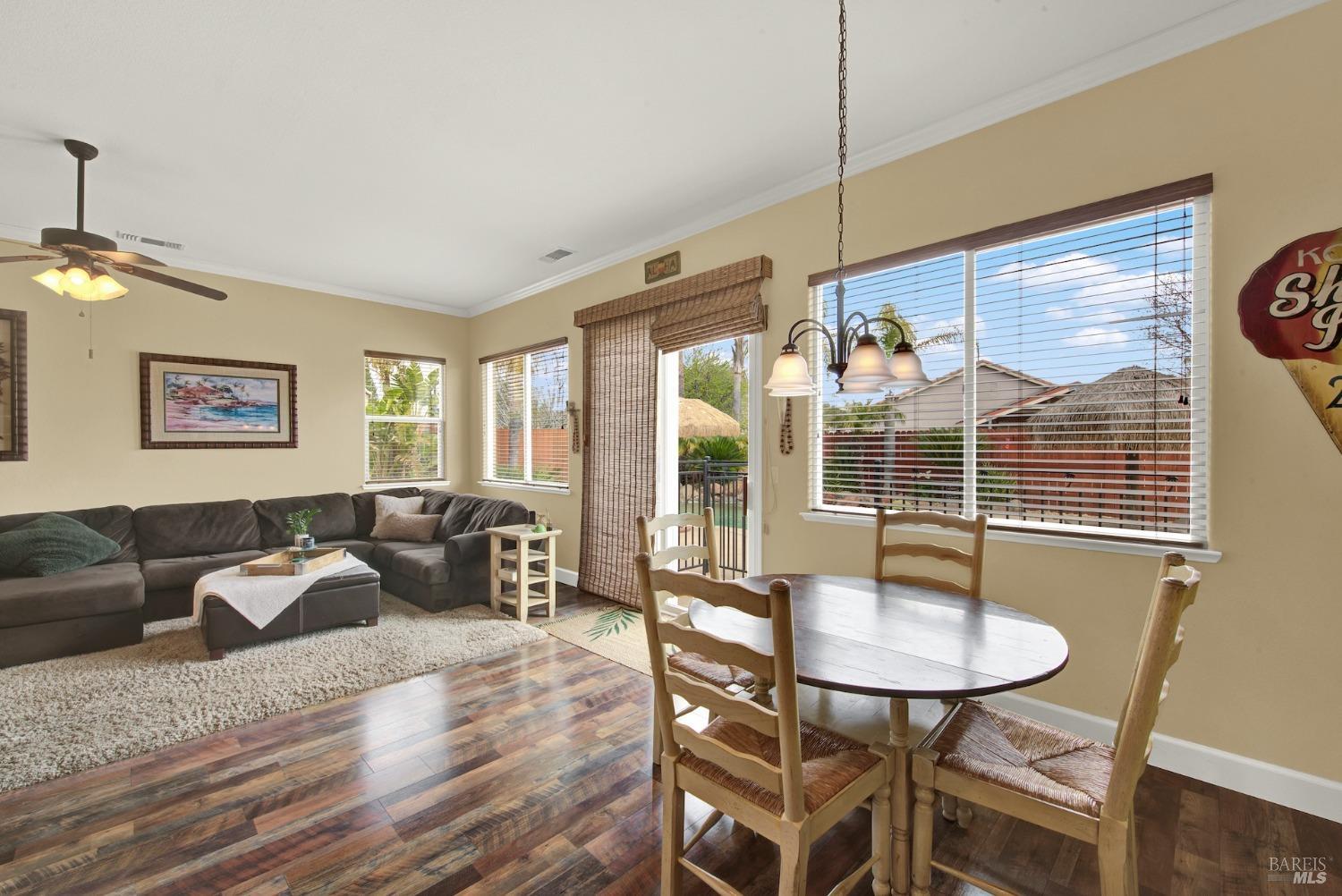 1025 Crystal Springs Dr